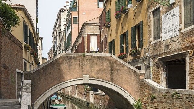 NOMEN OMEN: IL PONTE DE LE TETTE